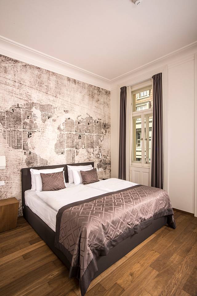 Standard Double Room Hotel Golden Crown Prague